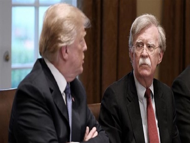 بولتون دیوانه باید بهای بسیار سنگینی برای انتشار اطلاعات محرمانه بپردازد