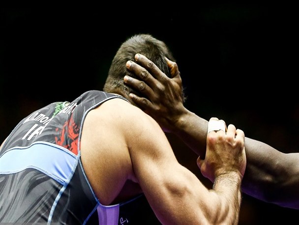 کشتی نوجوانان قهرمانی آسیا| اتفاق عجیب در قرقیزستان؛ 2 آزادکار ایران سر وزن نرسیدند