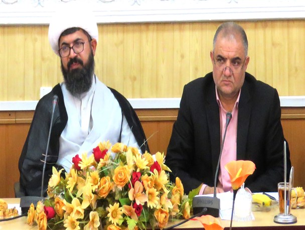 شاخصه‌ها در آموزش وپرورش شهرستان متناسب با واقعیت نیست