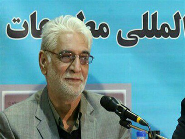 اگر مدیریت استان به عملکرد خودش اعتماد داشت جلساتش را از رسانه ها پنهان نمی کرد/ پروژه راه آهن یک کاریکاتور مزخرف شده است