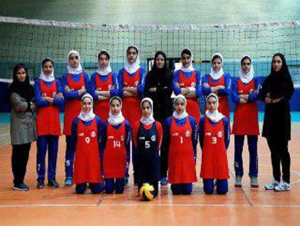 اعزام دختران والیبالیست چهارمحال و بختیاری به مسابقات کشوری