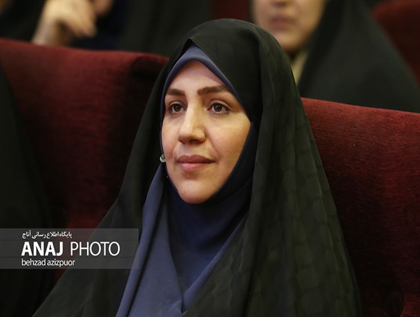 اگر به‌جای «موظف» در متن قانون «مکلف» نوشته می‌شد شاهد بهانه‌تراشی نمی‌شدیم/ بخش خصوصی از اعمال قانون جدید مرخصی زایمان مستثنی شده است