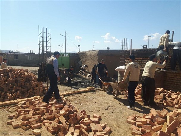 آغاز اولین گام طرح بزرگ خدمت رسانی سپاه و بسیج/ چهار هزار و 500 پروژه محرومیت زدا توسط سپاه و بسیج افتتاح می شود