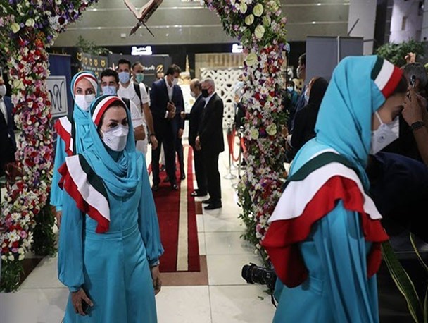 رژه کاروان ایران با ۵ مربی، ۱۸ ورزشکار و لباس رسمی/ حضور بسکتبال و بوکس قطعی شد