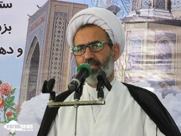 امامزادگان مظهر تبعیت از ولایت/ هیئت امنا از فضای بقعه برای تبلیغات جریان سیاسی خاصی استفاده نکنند