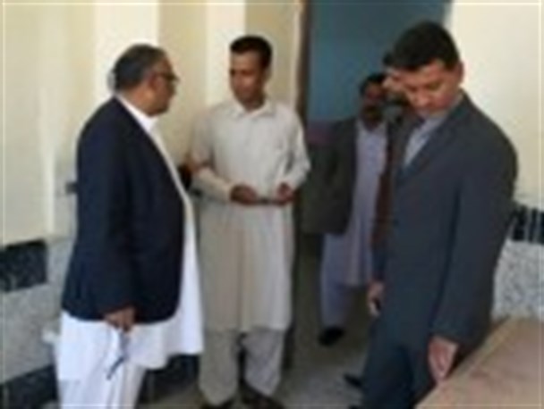 بازدید رئیس اداره آموزش و پرورش استان از مدارس عشایر نیمروز