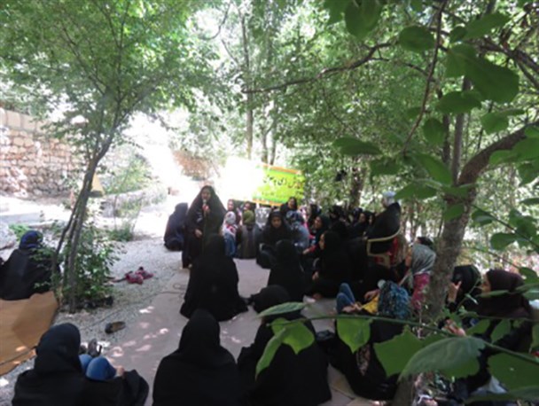 جلسه آموزشی ارتقا سلامت و افزایش جمعیت در سپیدان برگزار شد