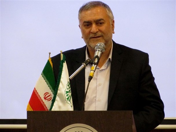 رزمندگان و آزادگان سند زنده فداکاری و ایثار شهدا هستند