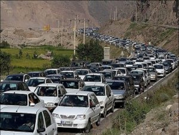 صنعت خودرو سازی در بیرون از گود بازی