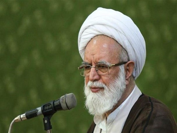 احتکار کالاهای اساسی مردم خیانت است/ مردم به غذا احتیاج دارند نه کنسرت