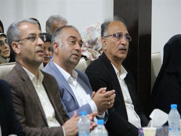 گزارش تصویری/ تجلیل از خبرنگاران توسط نماینده آزادشهر و رامیان