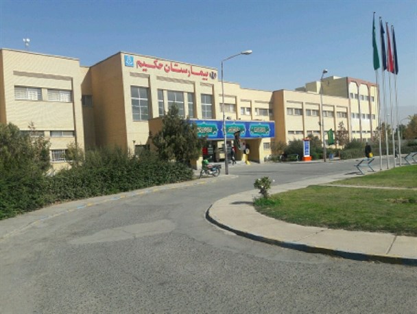 ظرفیت بیمارستان‌های دولتی نیشابور تکمیل شد/ نیشابور در آستانه بروز فاجعه کرونایی
