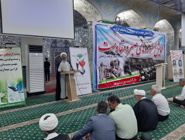 آزادگان کاشمر گنجینه‌ای از خاطرات تلخ و شیرین هستند/ آزادگان در انتقال خاطرات خود باید پیشگام باشند