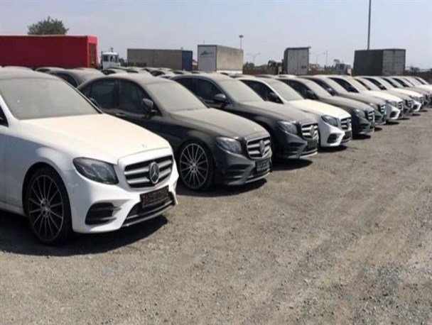 تعیین تکلیف ۱۲۰ خودروی لوکس موجود در انبار اموال تملیکی بندرعباس