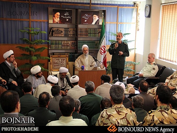 دیدار فرماندهان نیروهای مسلح استان با نماینده ولی فقیه و امام جمعه+تصویر