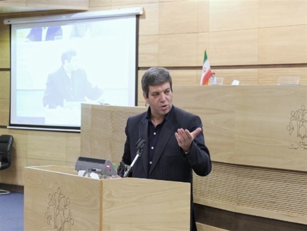6 زنگ مدرسه اول مهر ماه به صدا در خواهد آمد/ مشکل فرهنگیان ناشی از نابسامانی نیروی انسانی است