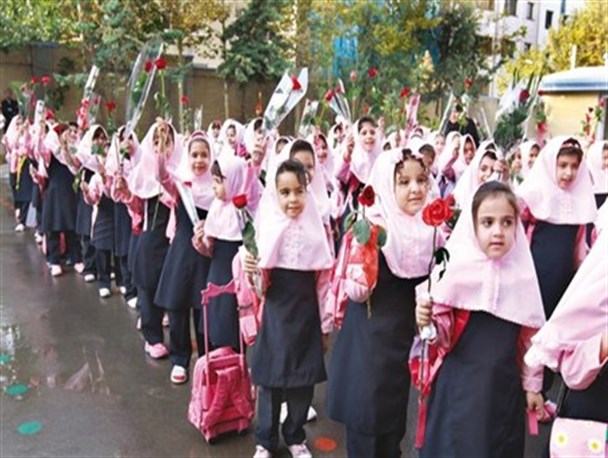 بیش از 16 هزار کلاس اولی، آغاز تحصیل خود را جشن گرفتند