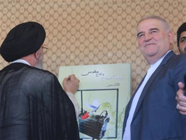 رونمایی از کتاب " پیام آفرینان دفاع مقدس " در گرگان+تصاویر