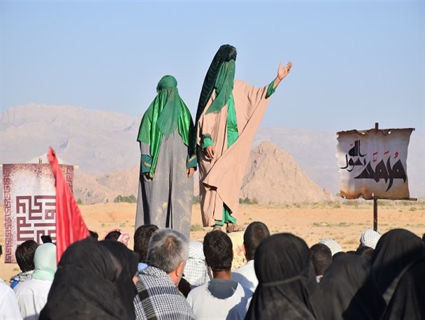 بازسازی واقعه تاریخی غدیر خم در جوار مقبره خواجه احمد انصاری نی ریز