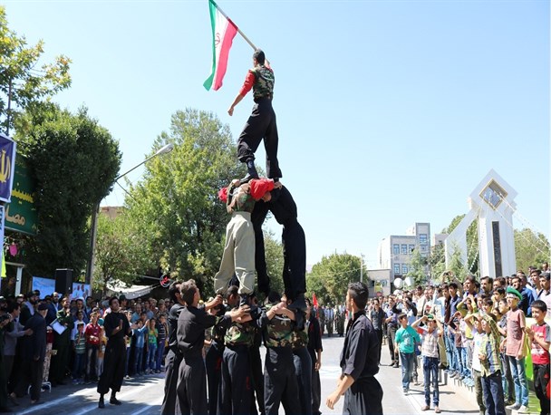 نمایش اقتدار نیروهای مسلح شهرستان اقلید
