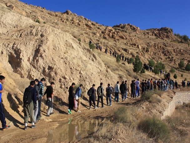 کوه پیمایی رزمندگان دوران دفاع مقدس، مسئولین ادارت و بسیجیان شهر قهاوند