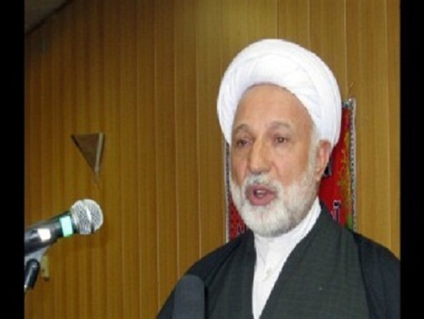 امروز استکبار جهانی در حال نابودی است و اسرائیل نفس های آخر عمر خود را می کشد