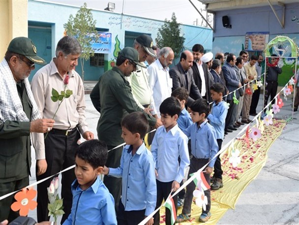 آغاز جشن «شکوفه های مینابی» در ۳۱ شهریور+عکس