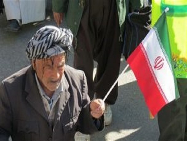 وحدت مردم کردستان در حفاظت از انقلاب اسلامی ناگسستنی است