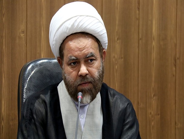 تعامل با دنیا برای ایران مهم است/ رابطه ایران و عراق یک رابطه سیاسی، مذهبی و اقتصادی است/ برخورد قانونی با روزنامه های تفرقه افکن می تواند موثر باشد