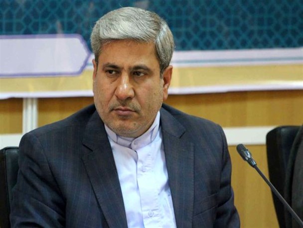 جلوی سنگ اندازی ها در راه استخدام نیروهای بومی را می گیریم
