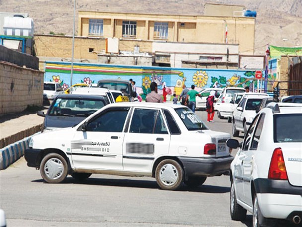 آمادگی نیروی انتظامی دیر برای تأمین امنیت بازگشایی مدارس
