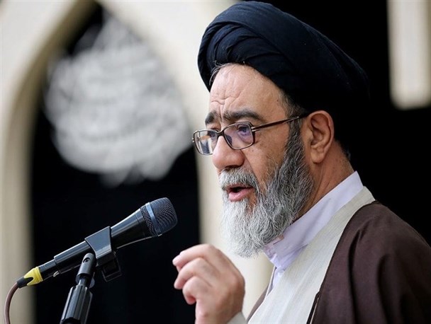 لزوم ترویج فرهنگ ایثار و شهادت در جامعه/ وحدت نیروهای مسلح، عاملِ پیروزی در دفاع مقدس بود