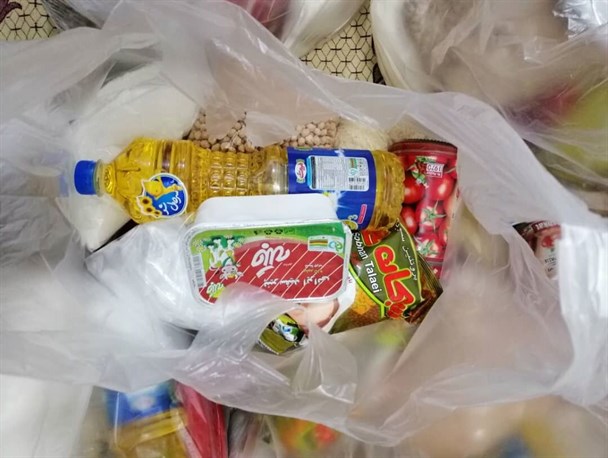 تهیه چهار هزار بسته معیشتی توسط اصناف یزد در راستای کنگره شهدا