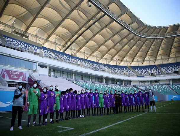 برگزاری نشست کادرفنی و بازیکنان تیم ملی بانوان و تعیین تیم داوری/ ایران‌دوست: از لحاظ فنی و تاکتیکی شرایط خوبی داریم