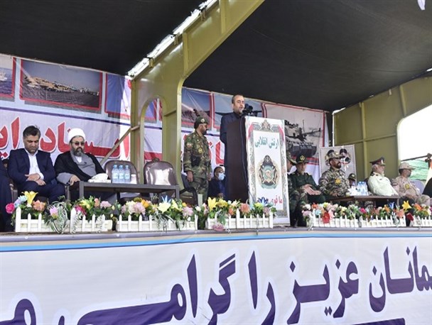 بصیرت و مقاومت رمز پیروزی در فضای غبارآلود فتنه است